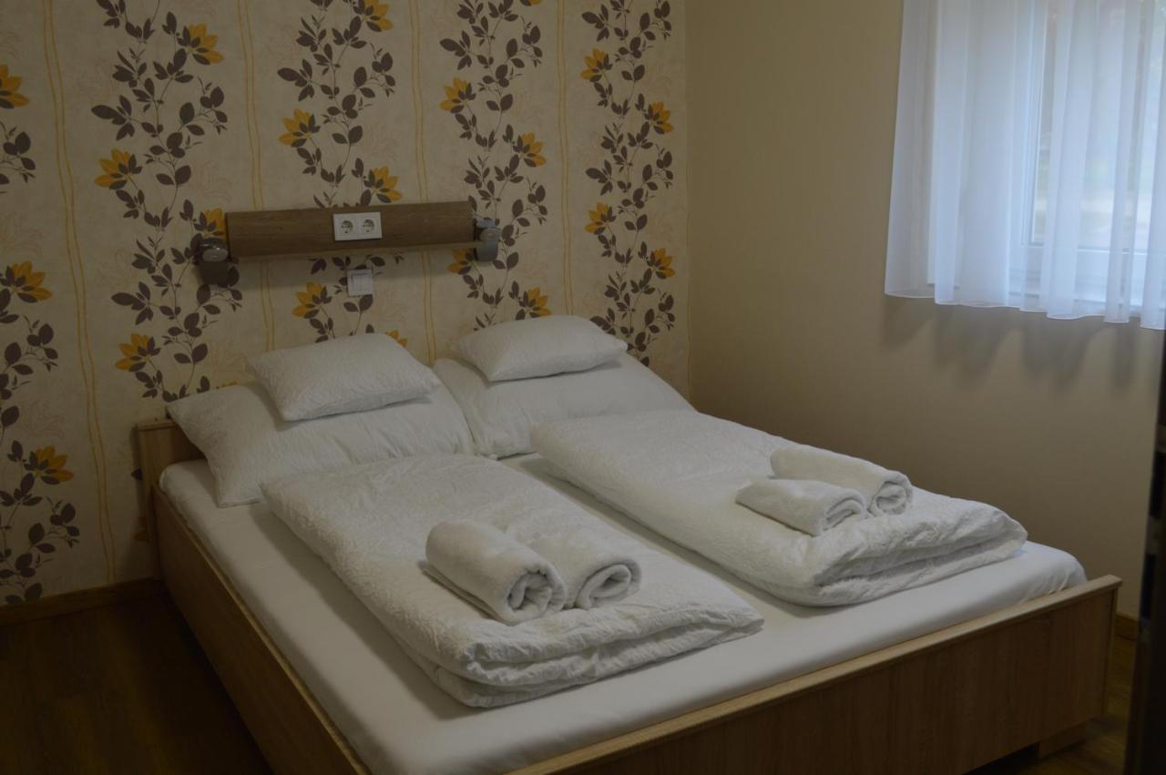 Bettina Vendégház Apartman Kiskoros Kültér fotó